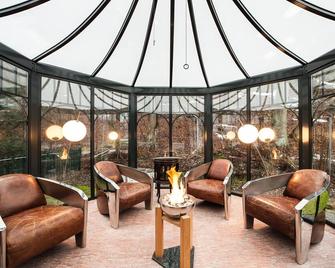 Grand Hotel Binz - בינץ - טרקלין