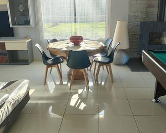 Gîte \'menjique\' - Carcen-Ponson - Comedor