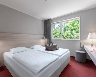 Serways Hotel Bruchsal West - Forst - Bedroom