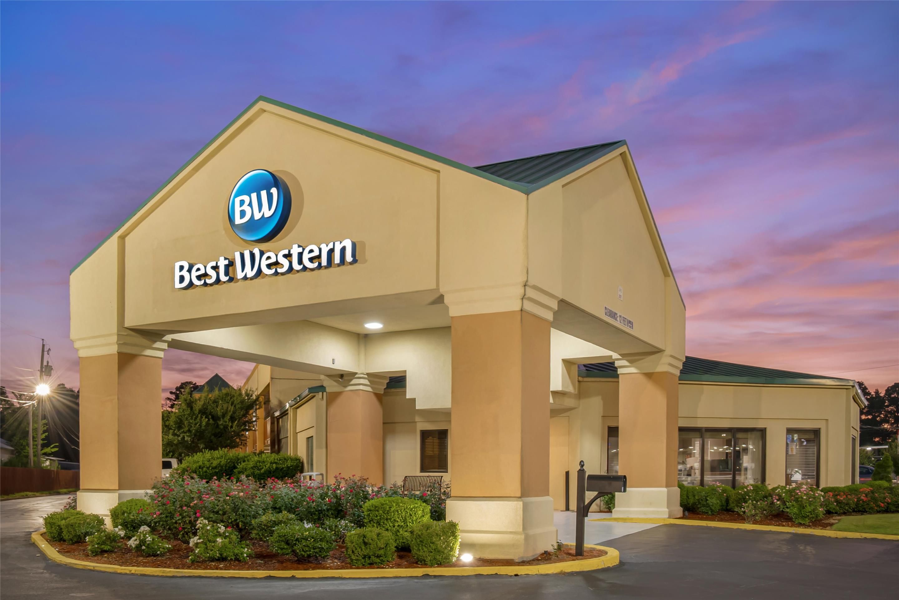 Best Western Airport Inn thumbnail 3