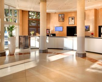 Hôtel Mercure Montpellier Centre Antigone - Montpellier - Lobby