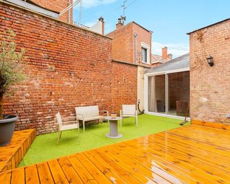 La Perle de Lens - Belle maison avec grande terrasse - Lens - Patio