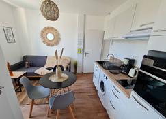 Le Poulorio 7 - T2 - Proche Gare By Locly - Lorient - Kitchen