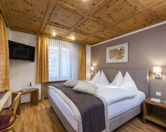 Hotel Stern Chur - Chur - Bedroom