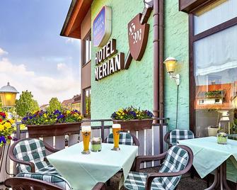 梅里安城市夥伴酒店 - 陶伯河上游羅騰堡 - 羅滕堡 - 餐廳