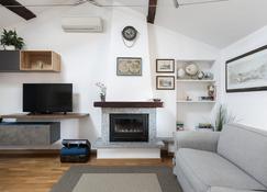 Casa Barbagialla - Como - Living room