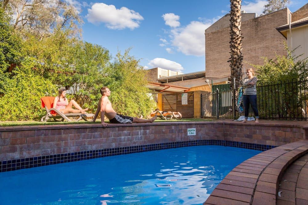 واي إتش إيه أليس سبرينغز