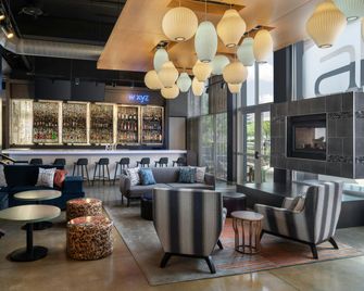 Aloft Cleveland Beachwood - Beachwood - Lounge