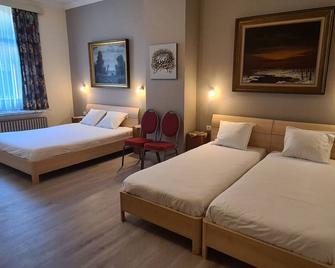 Alliance Hotel Ieper Centrum - Ypres - Bedroom