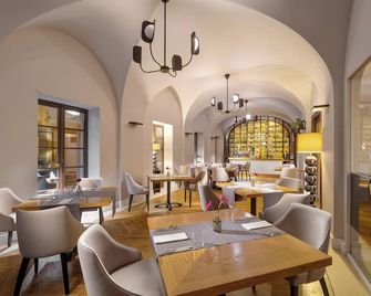 Mamaison Hotel Le Regina Warsaw - Warsaw - Restaurant