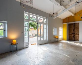 La Feraude - Chambres d'Hotes - Гарданн - Зал засідань