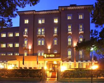 فندق وسكن فينيزيا 2000 - البندقية - مبنى