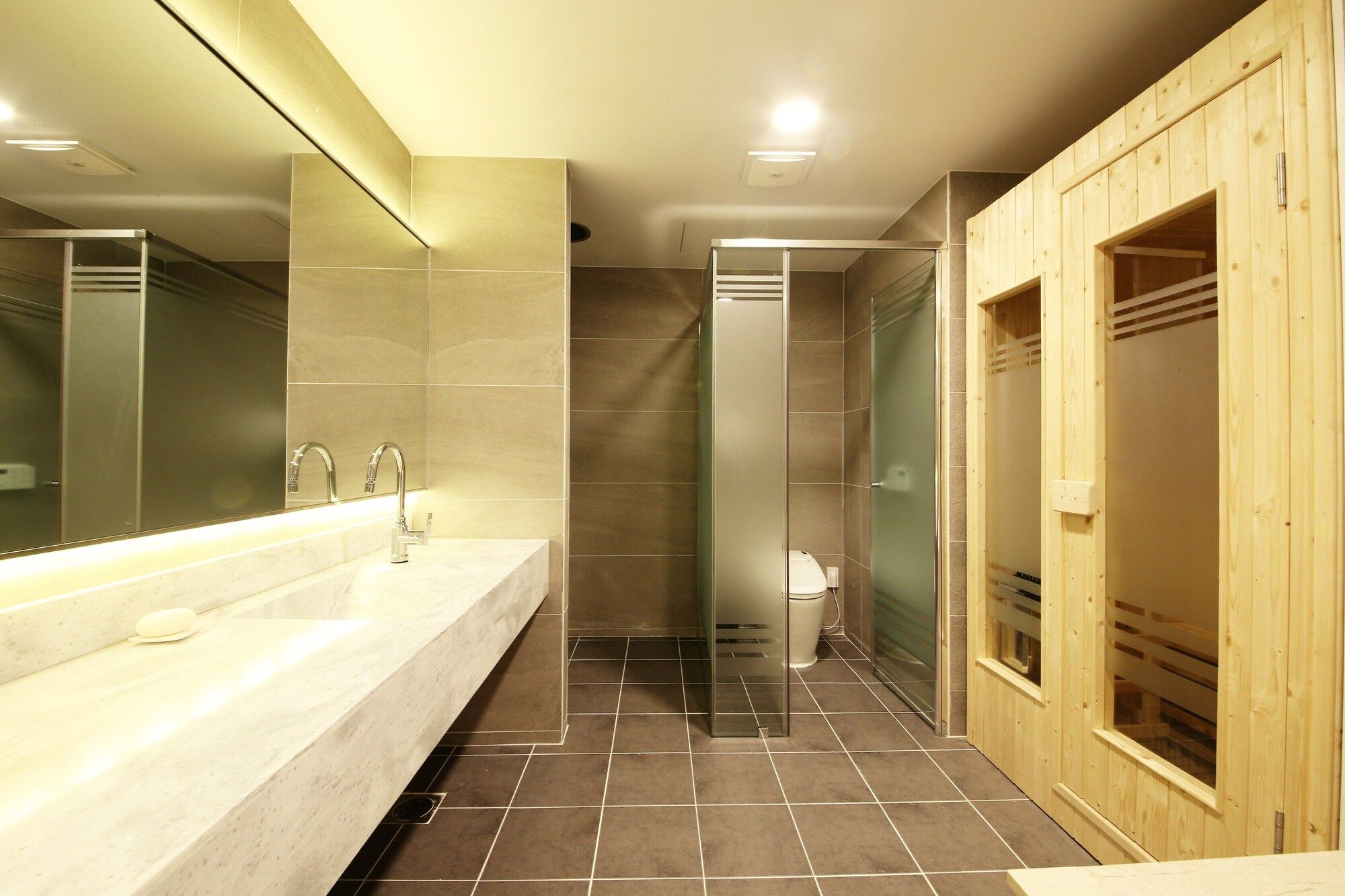 Premium Ava Hotel Sasang - Busán