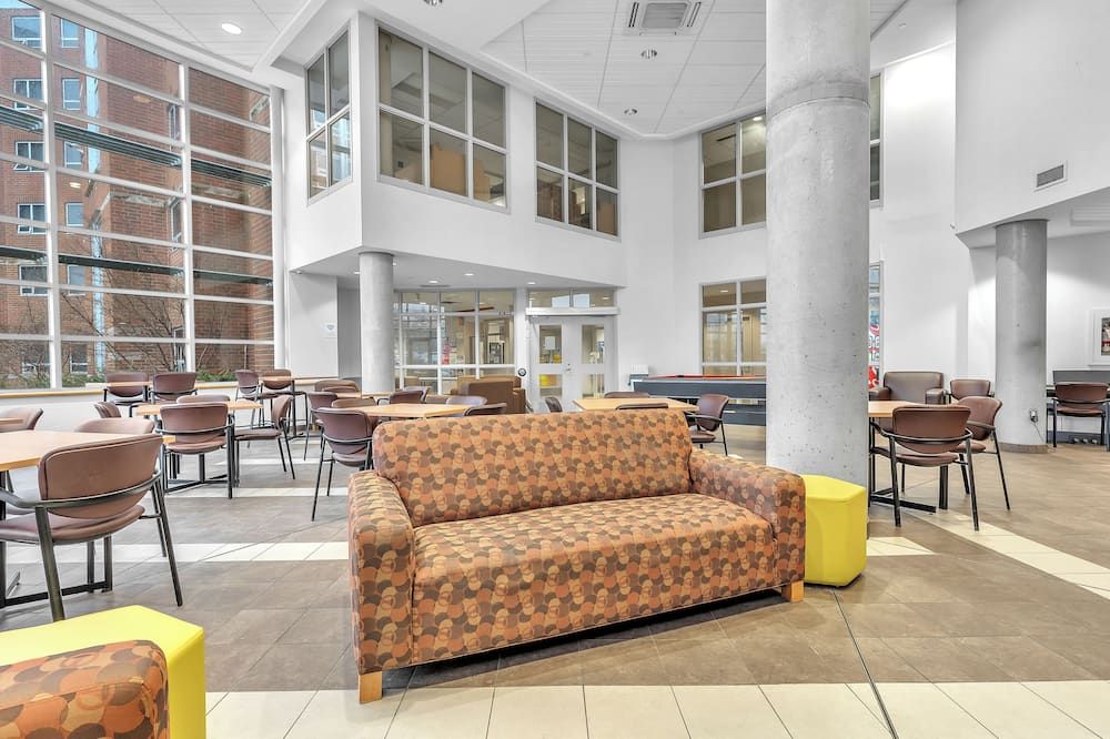 Residence & Conference Centre - London - לונדון - טרקלין