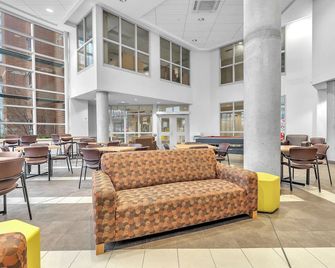 Residence & Conference Centre - London - לונדון - טרקלין