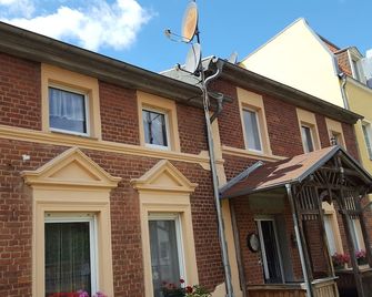 Beautiful apartment in Britz near Berlin - Britz - Gebäude