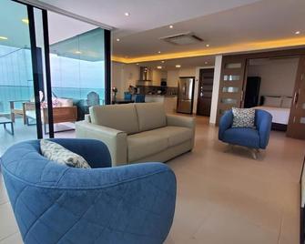 Zamfar Vacaciones - Manta - Sala de estar