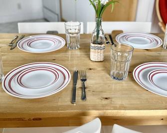 2 bedrooms Cottage - Ensuite Standard - Monticello - Dining room
