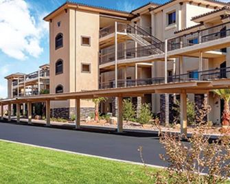 Heart Of Utahs Dixie Country! - Saint George - Building