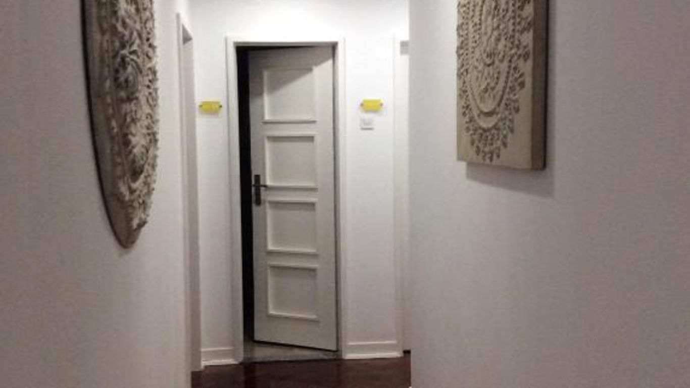 4u Lisbon IV Guesthouse Airport