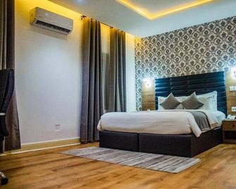Crownsville Hotel - Airport Road - Port Harcourt - Habitación