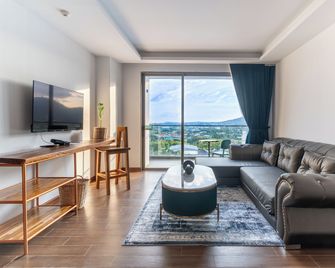 The Blue Mavi Hotel - Phuket - Vardagsrum