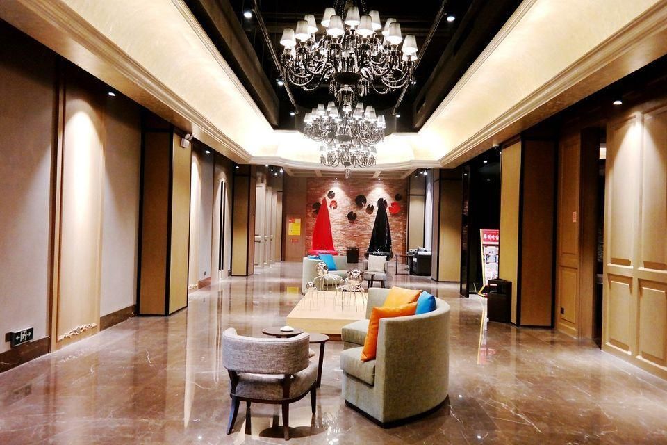 M Hotel Zhengzhou - ז'נגז'ו - לובי