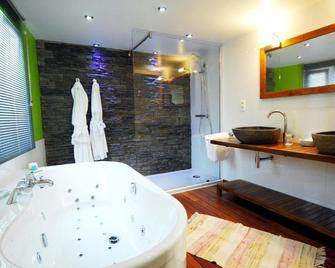 Royal Hotel-Restaurant Bonhomme - Harzé