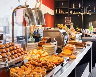 Apparthotel Mercure Paris Boulogne - Boulogne-Billancourt - Buffet