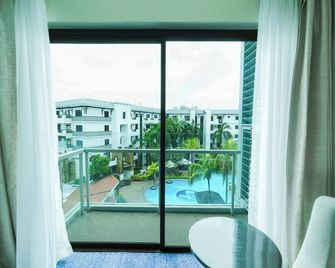Widus Hotel Clark - Angeles City