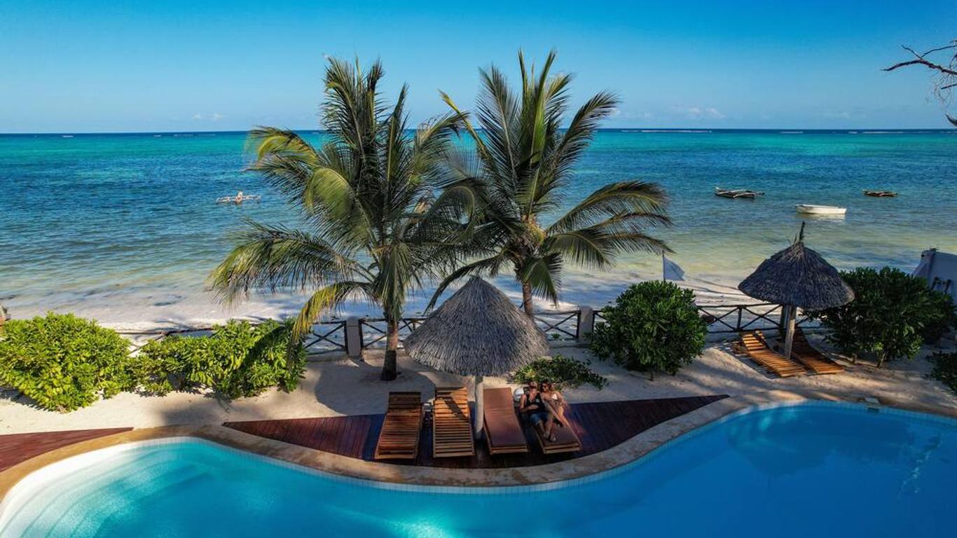 كلوف أيلاند فيلاس آند سبا