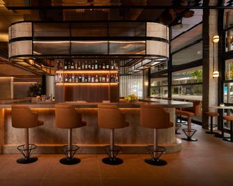 NH Collection Madrid Eurobuilding - Madrid - Bar