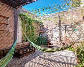 Hostal La Minita De Oro - Santa Marta - Pátio