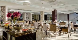 Protea Hotel by Marriott Ikeja Select - Lagos - Restoran
