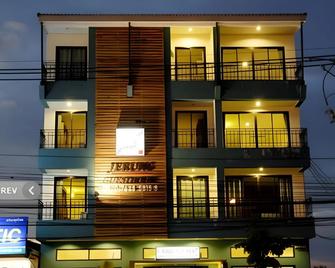 Jerung Hotel - Khao Lak - Toà nhà