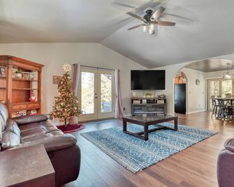 Secluded Retreat-Private Hottub & Beautiful Views - Cripple Creek