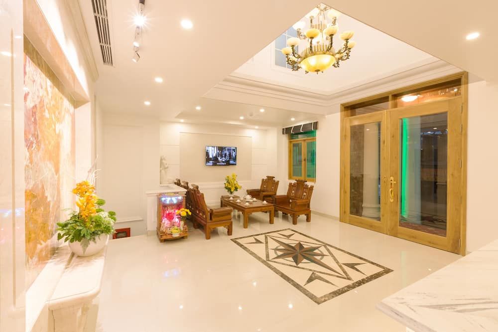 ذي أيربورت هوتل