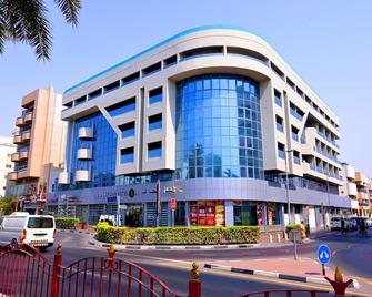 Abjad Crown Hotel - Dubai - Building