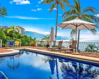 Conchas Chinas 115 - Pto Vallarta - Piscina