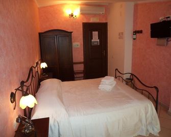 Albergo Tirreno - Marina di Camerota - Slaapkamer