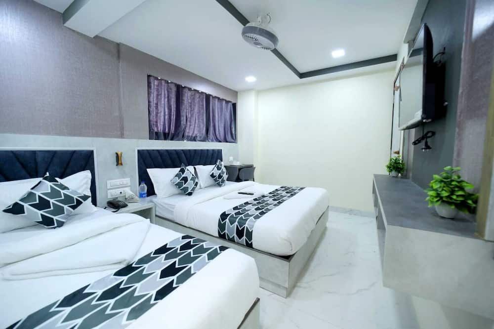 N.M. Hotel - Bombay - Habitación