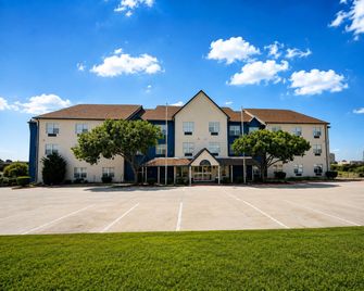 SureStay by Best Western Lewisville Dallas - Lewisville - Building