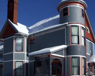 The Fresh Coast Inn at Ludington - Ludington - Bygning