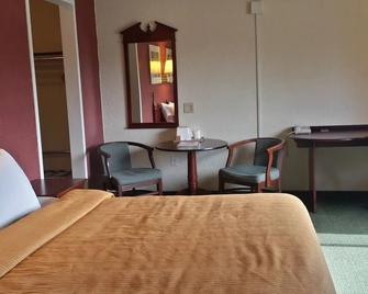 The Fern Hotel - Wisconsin Rapids - Ložnice