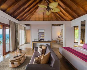 Dusit Thani Maldives - Mudhdhoo - Living room