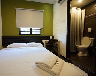 Tulip Hotel - Ipoh - Bedroom