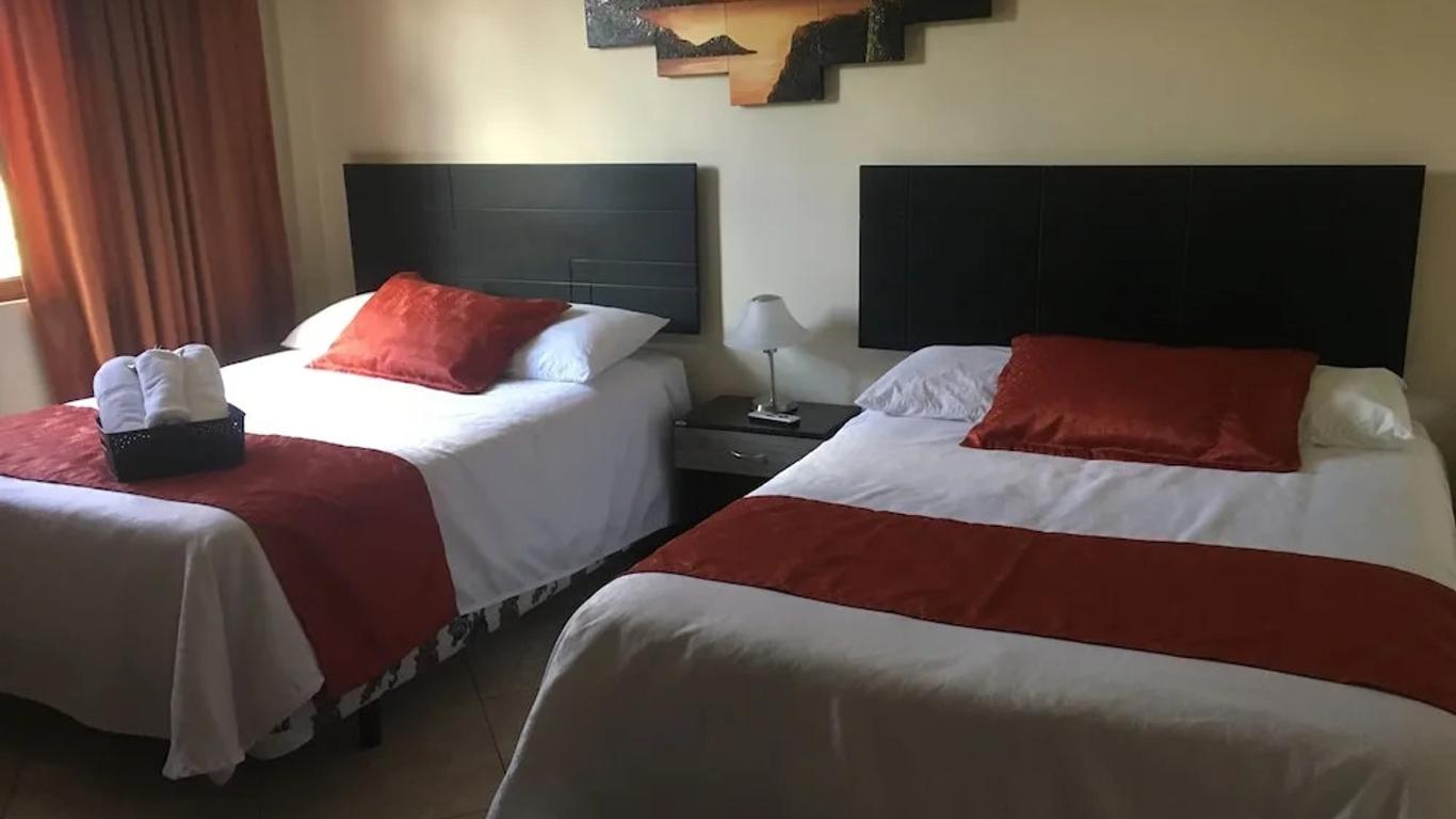 Hotel Las Mercedes Airport-Quito
