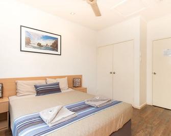 Cable Beach Apartments - Broome - Bedroom