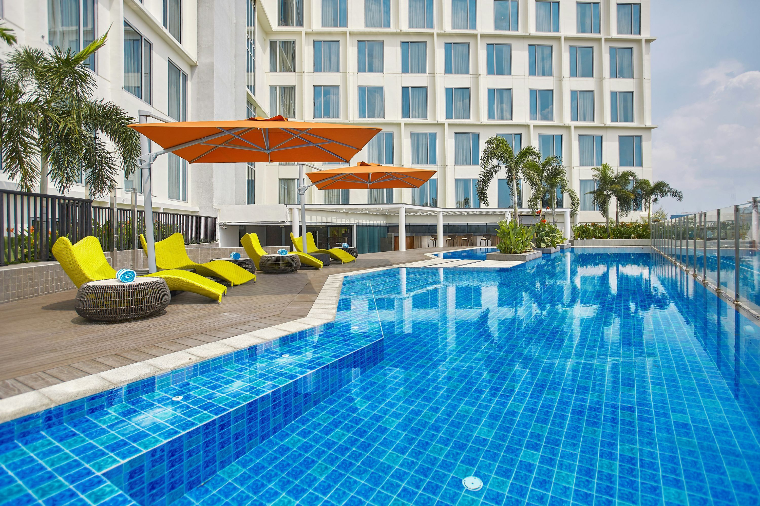 Kingsford Hotel Manila Bay - Manila - Pool