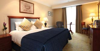 Best Western Plus Birmingham NEC Meriden Manor Hotel - Solihull - Bedroom